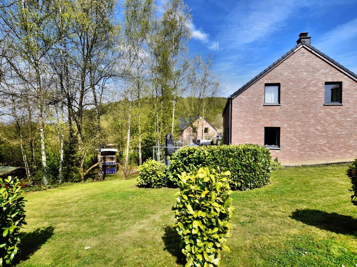 Charming Holiday Home In Durbuy With Sauna Barvaux-sur-Ourthe Esterno foto